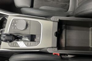 BMW 3-SARJA esikatselu 10