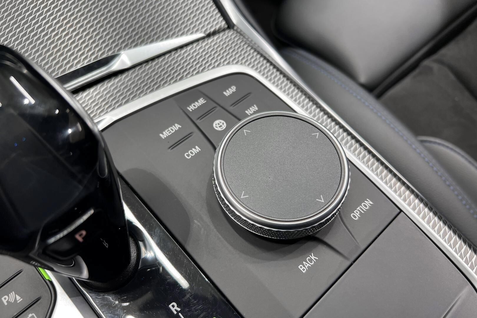 BMW 3-sarja iso kuva 22