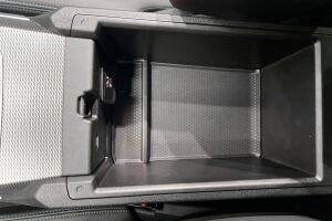 BMW 3-sarja esikatselu 23