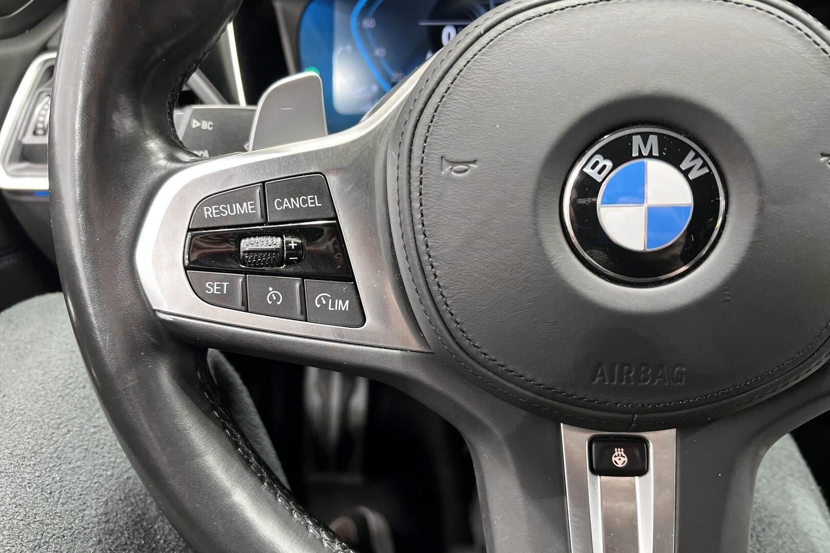 BMW 3-sarja iso kuva 25