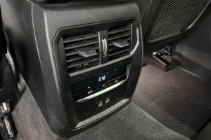 BMW 3-sarja esikatselu 29