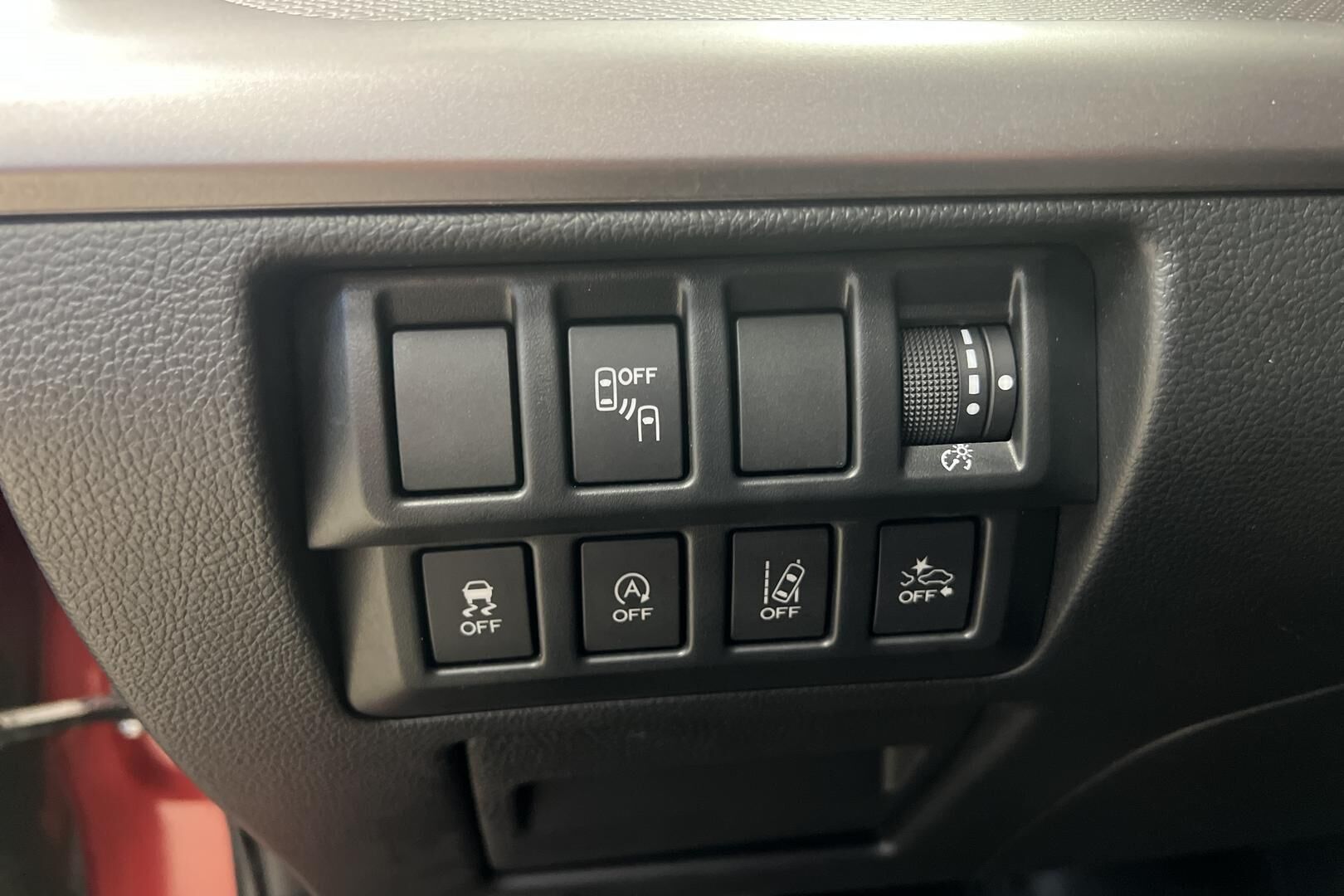 Subaru Outback iso kuva 16