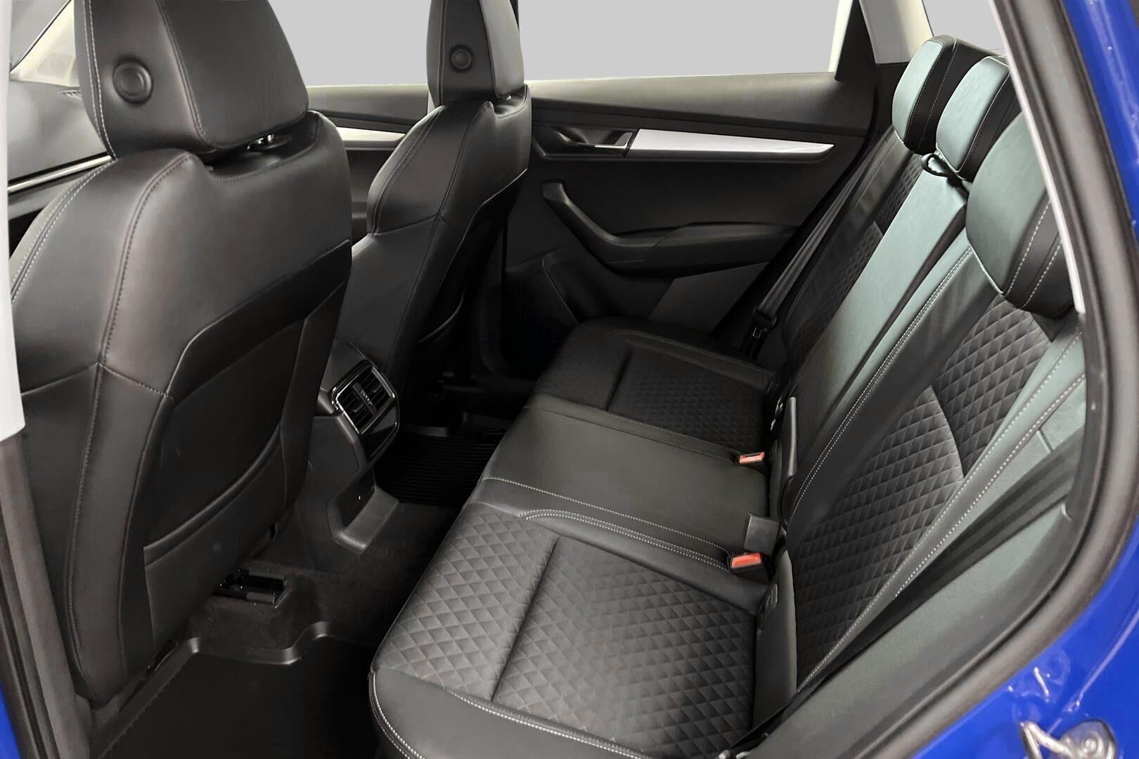 Skoda Karoq iso kuva 18