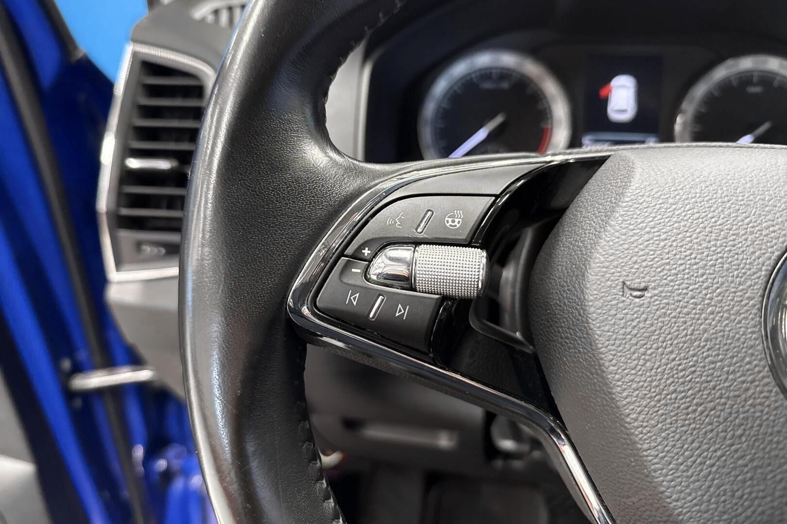 Skoda Karoq iso kuva 18