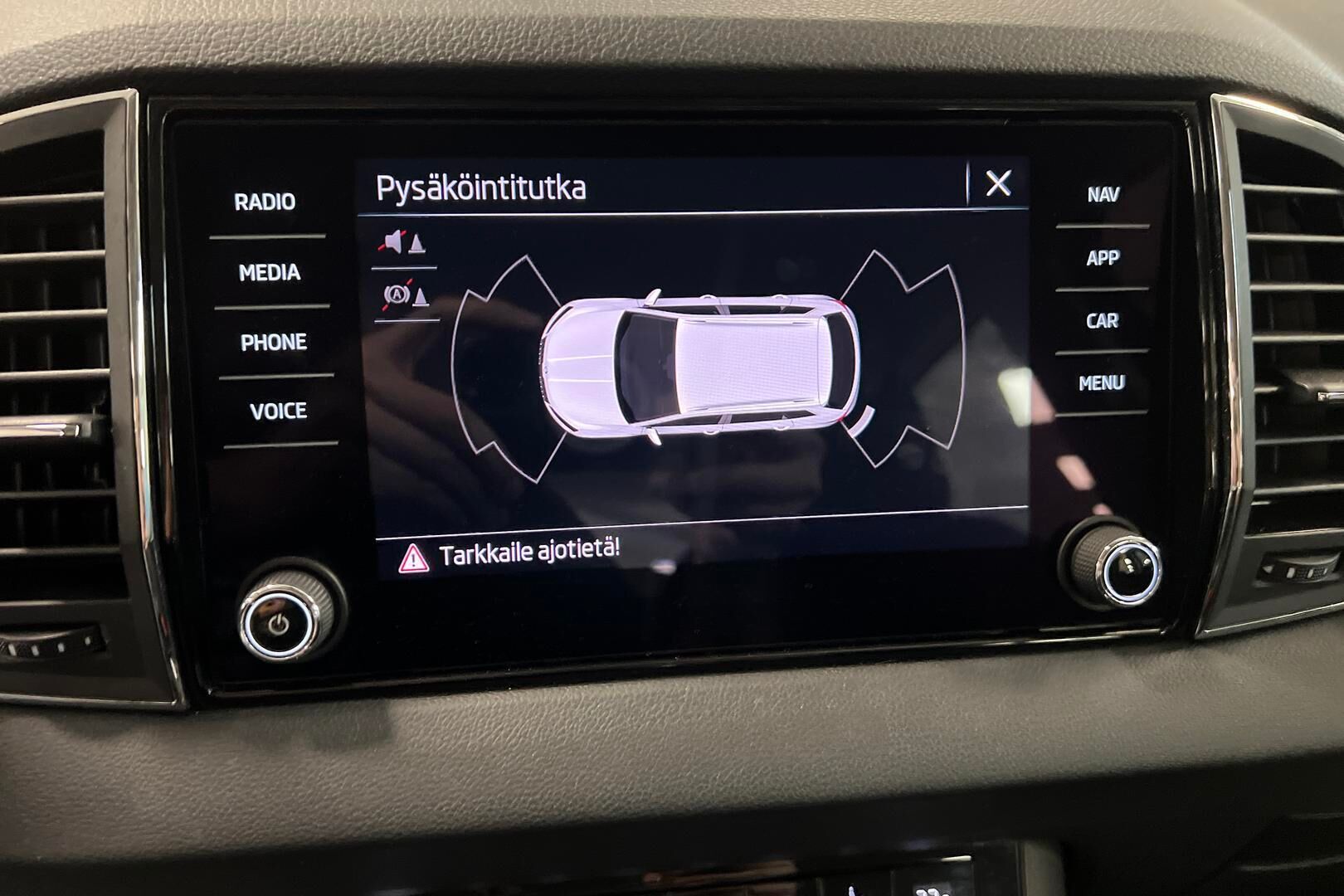 Skoda Karoq iso kuva 23