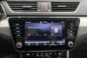 Skoda Superb esikatselu 15