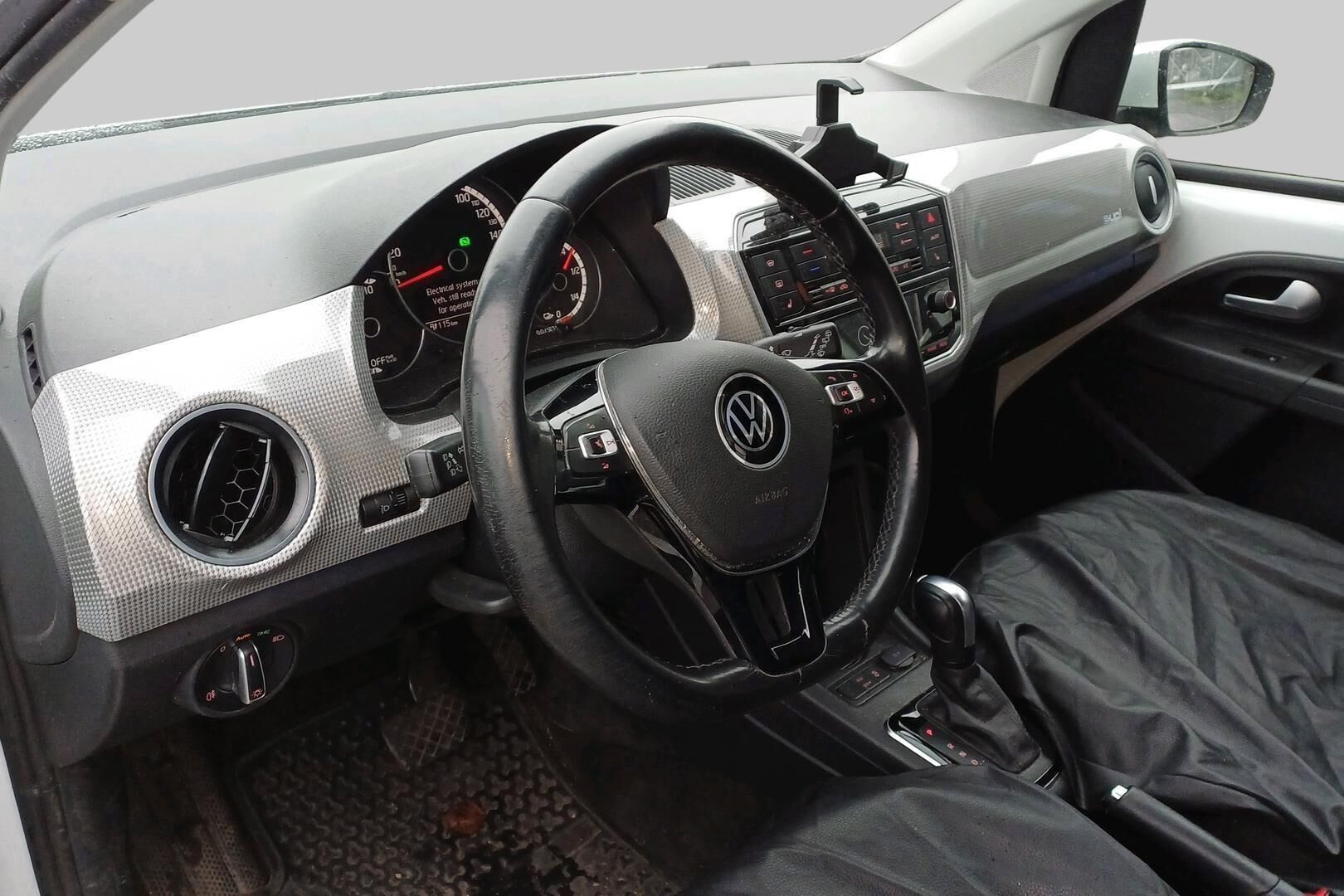 Volkswagen up! iso kuva 2