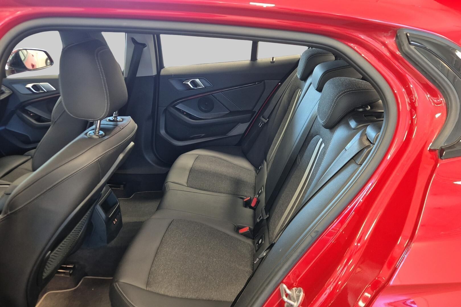 BMW 1-sarja iso kuva 9