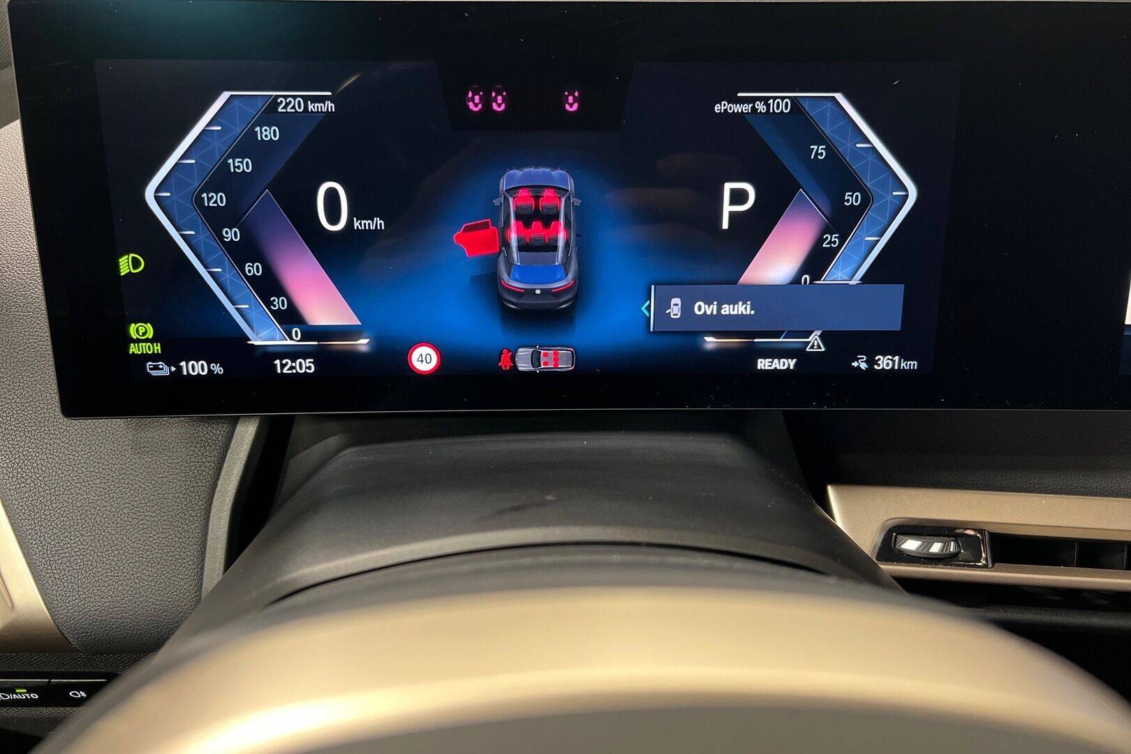 BMW iX iso kuva 10