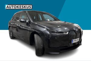 BMW iX esikatselu 2