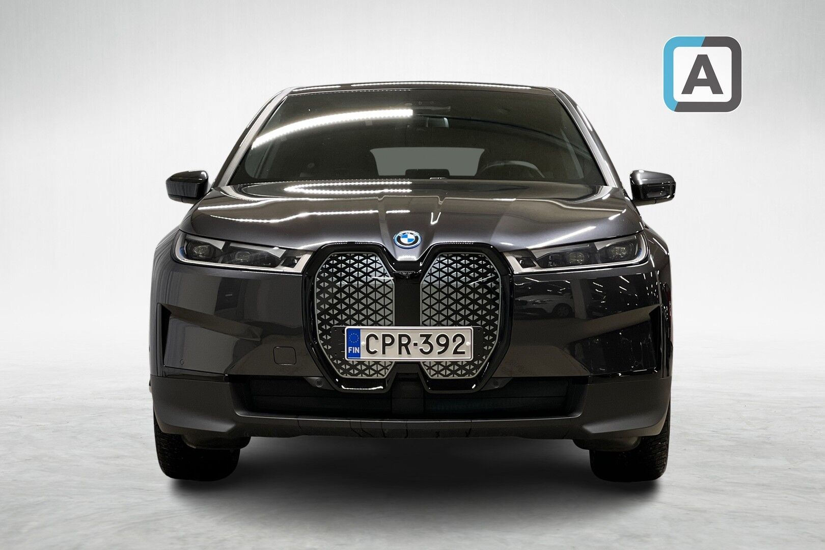 BMW iX iso kuva 3