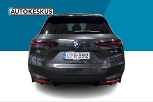 BMW iX esikatselu 5