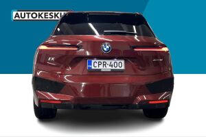 BMW iX esikatselu 6