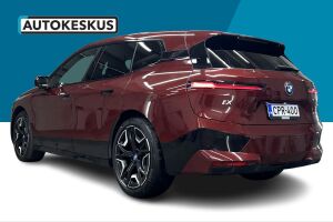 BMW iX esikatselu 7