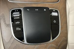 Mercedes-Benz E esikatselu 16