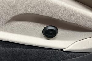 Mercedes-Benz E esikatselu 19