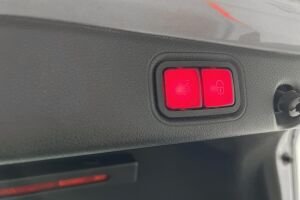 Mercedes-Benz E esikatselu 21