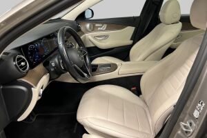 Mercedes-Benz E esikatselu 8