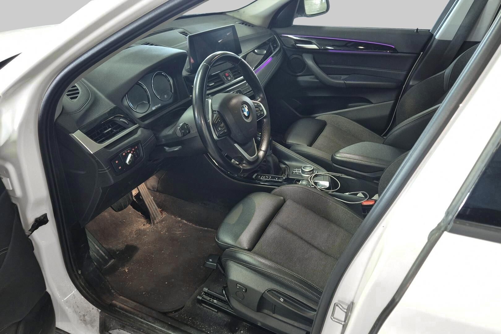 BMW X1 iso kuva 2