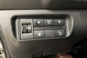 Nissan Leaf esikatselu 16