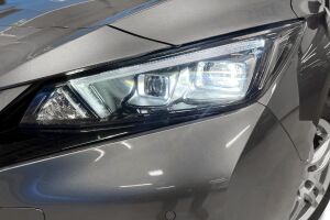 Nissan Leaf esikatselu 24