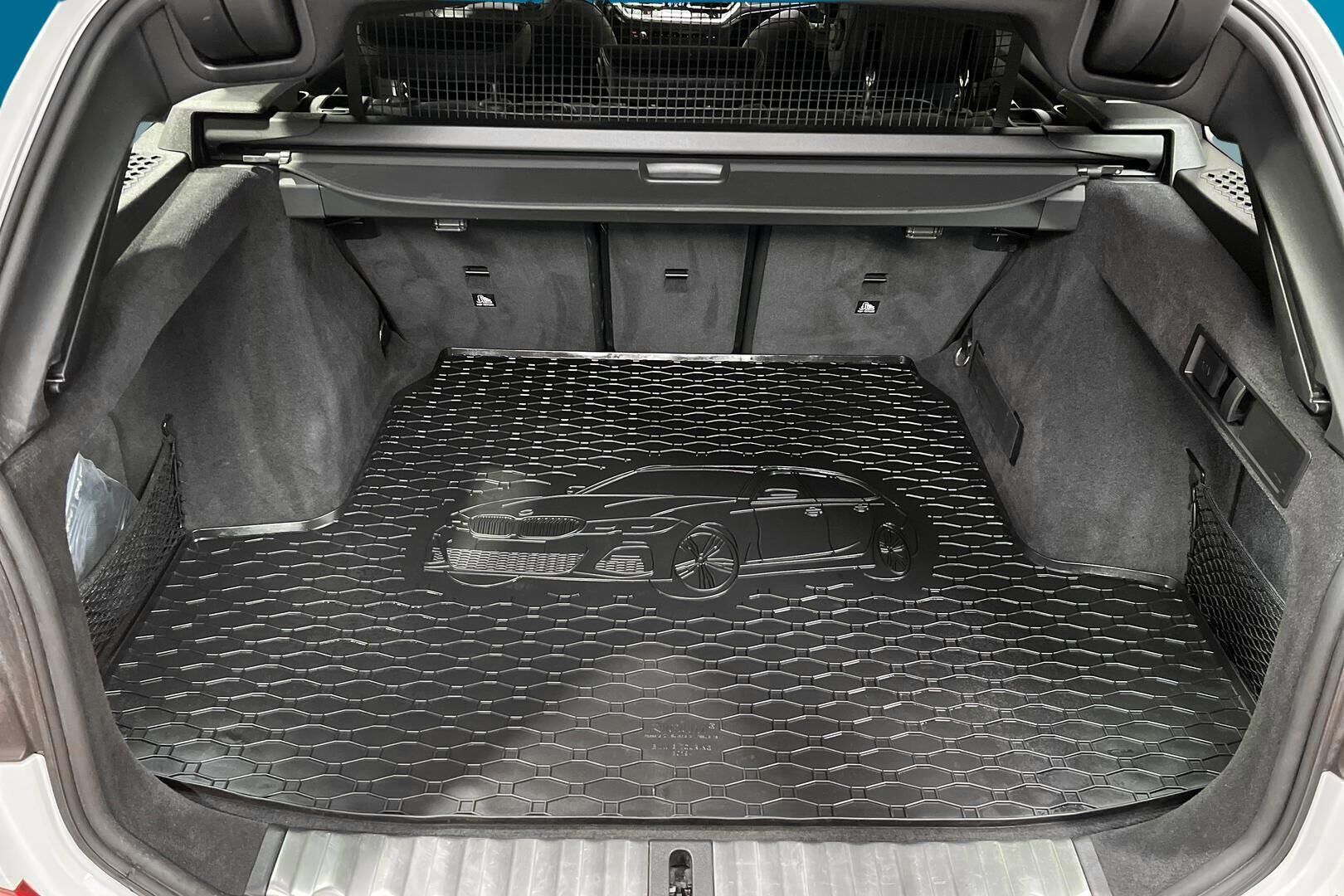 BMW 3-sarja iso kuva 12