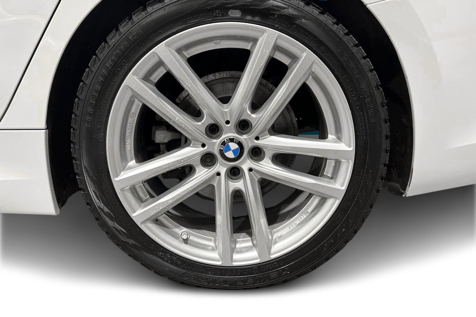 BMW 3-sarja iso kuva 13