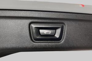 BMW 3-sarja esikatselu 14