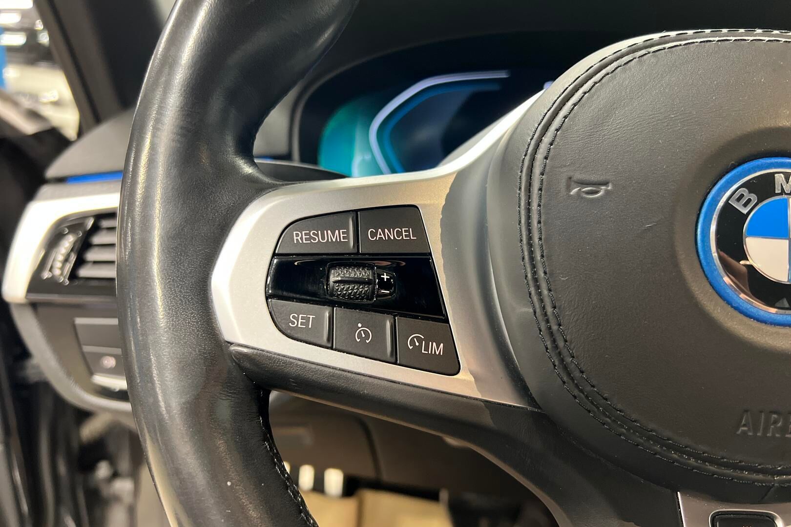 BMW 5-sarja iso kuva 19