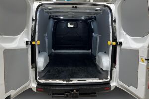 Ford Transit Custom esikatselu 12