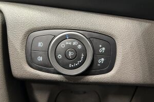 Ford Transit Custom esikatselu 24