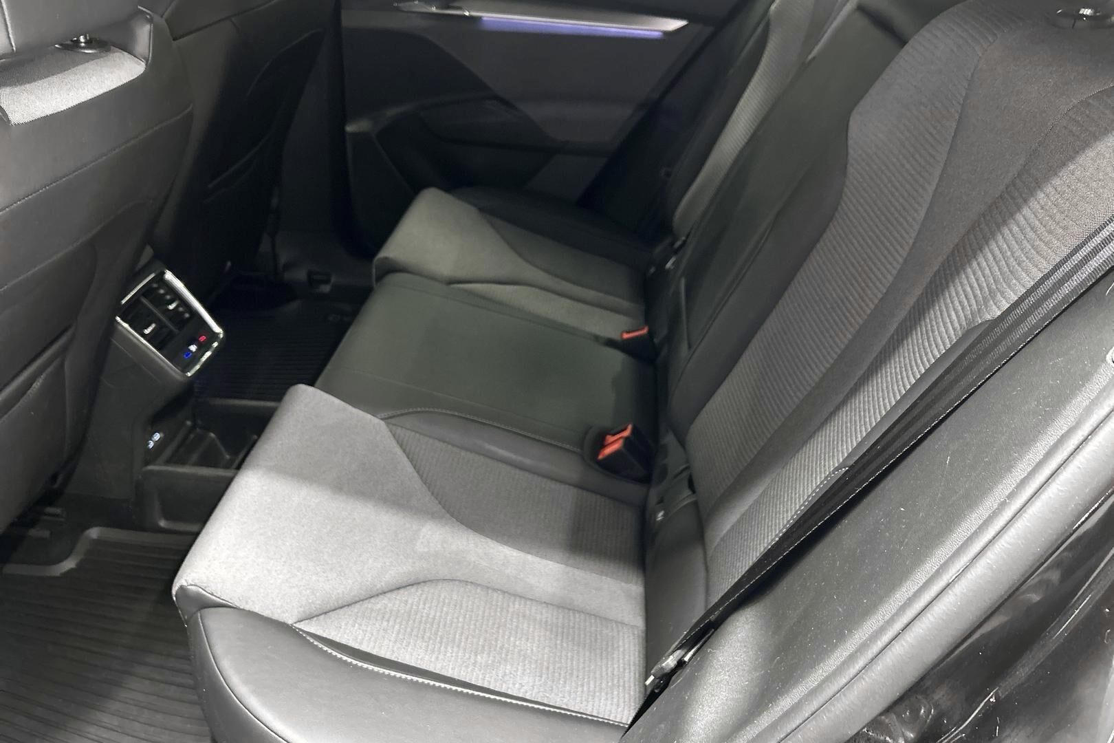 Skoda Enyaq iso kuva 10