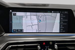 BMW X5 esikatselu 10