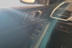 BMW X5 esikatselu 15