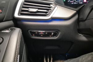 BMW X5 esikatselu 16