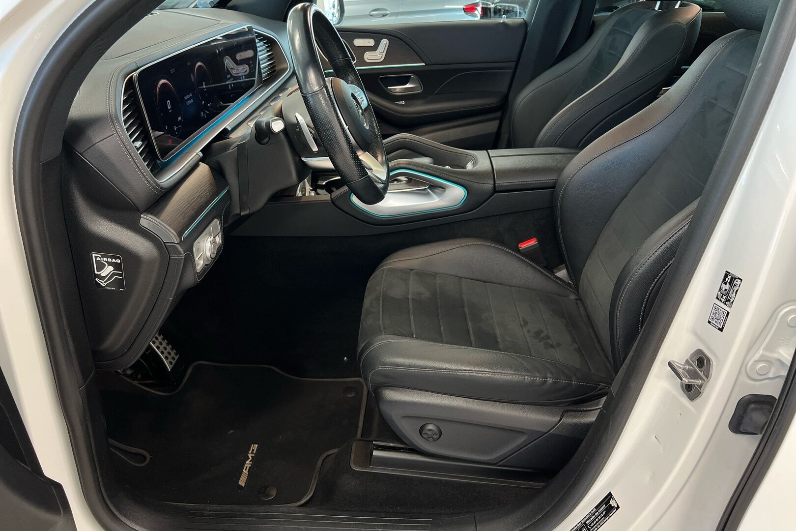 Mercedes-Benz GLE iso kuva 7