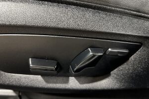 BMW 5-SARJA esikatselu 15