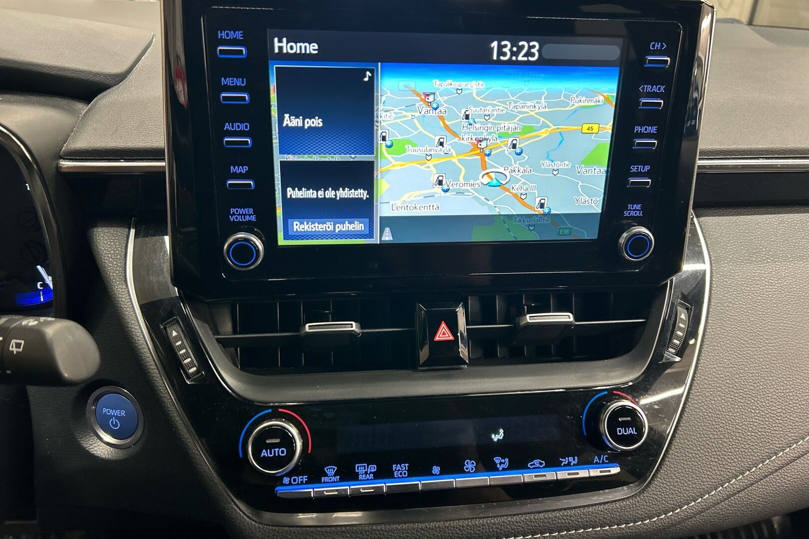 Toyota Corolla iso kuva 14