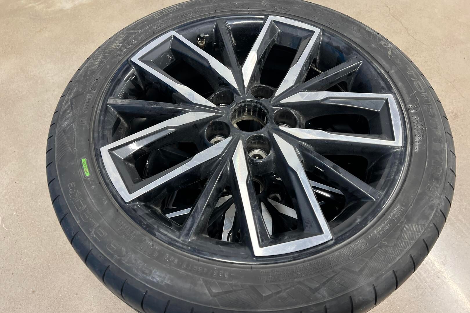 Toyota Corolla iso kuva 16