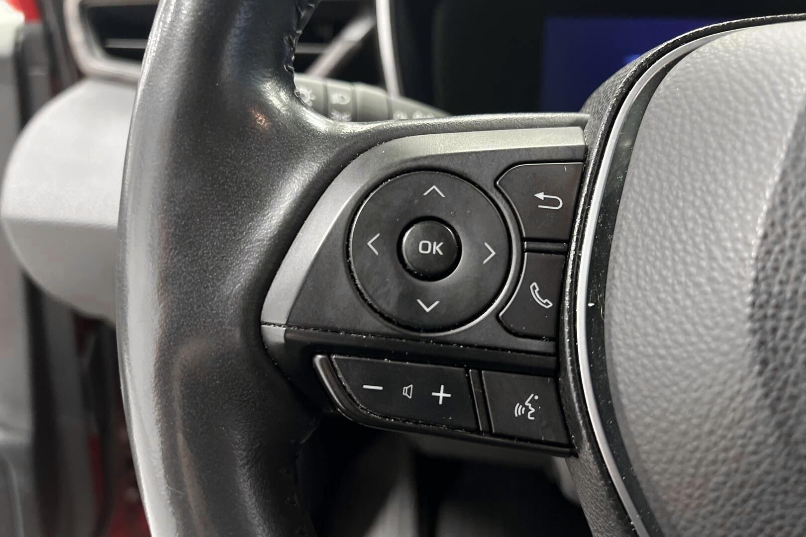 Toyota Corolla iso kuva 17