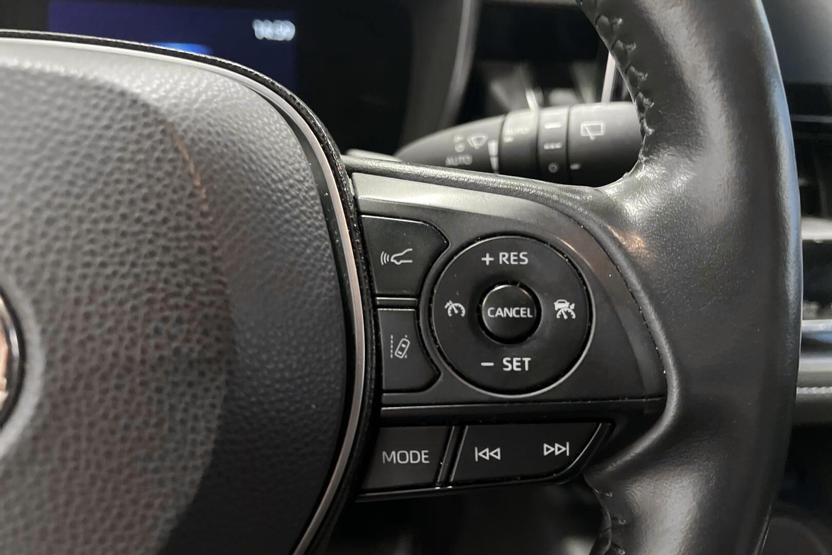 Toyota Corolla iso kuva 19