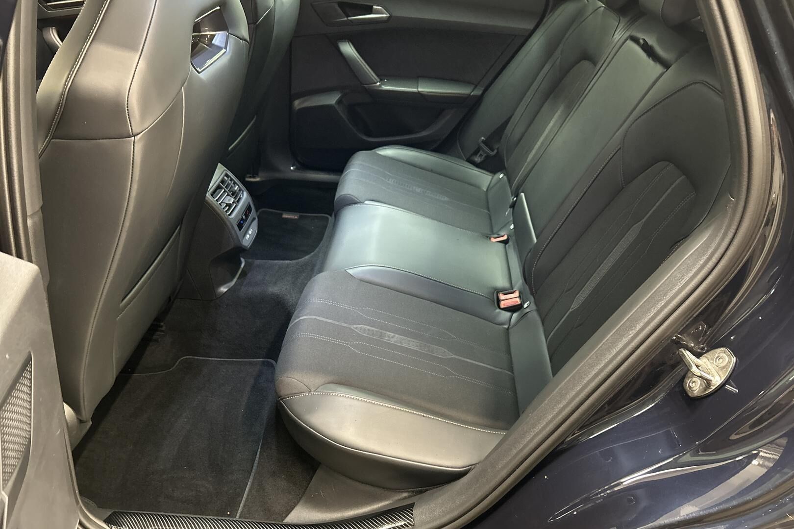 Cupra Formentor iso kuva 10