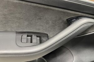 Tesla Model 3 esikatselu 22