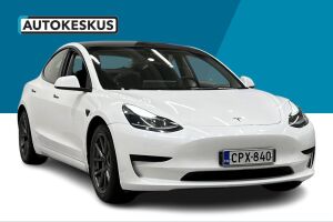 Tesla Model 3 esikatselu 18