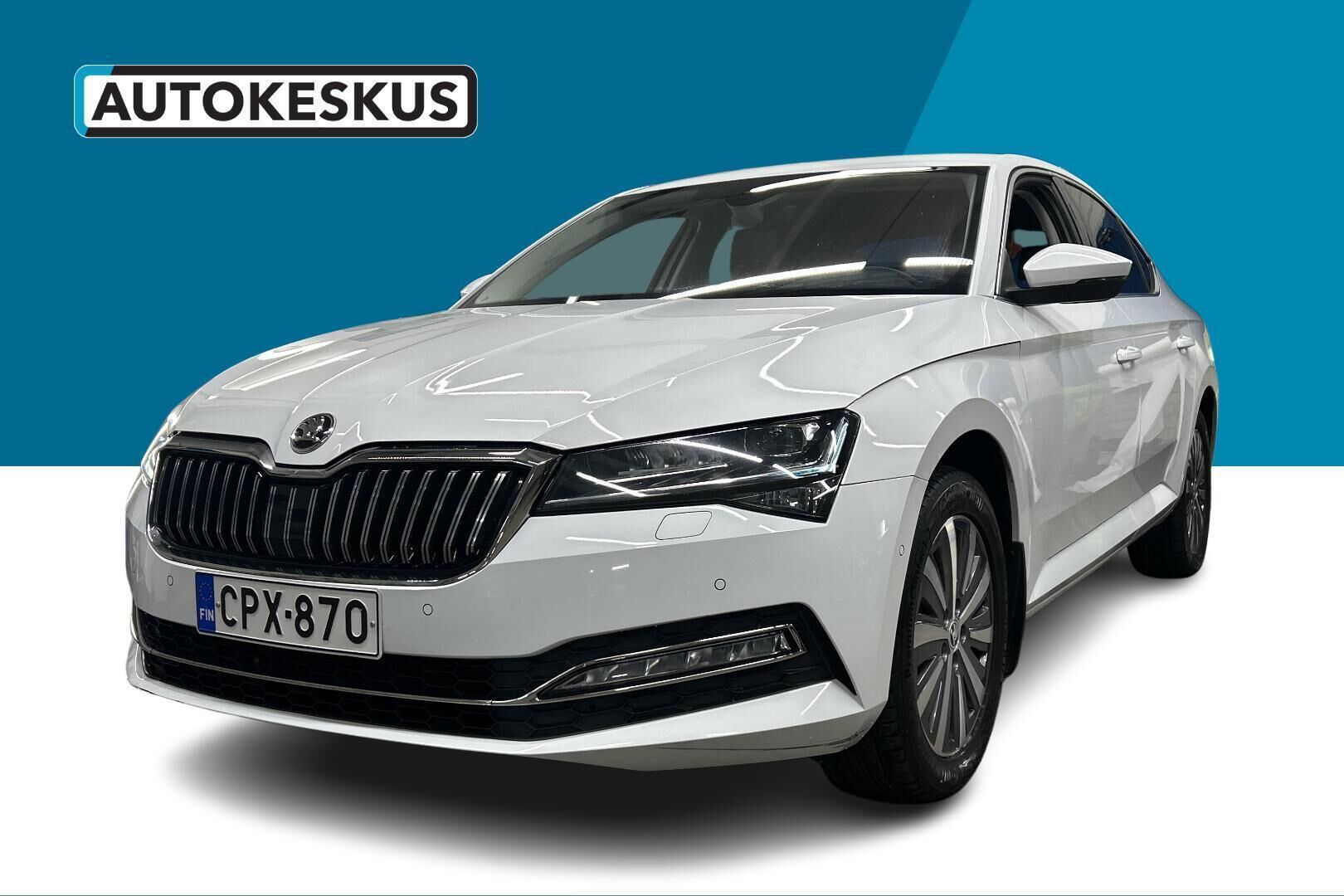 Skoda Superb iso kuva 0