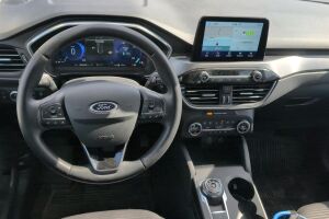 Ford Kuga esikatselu 2