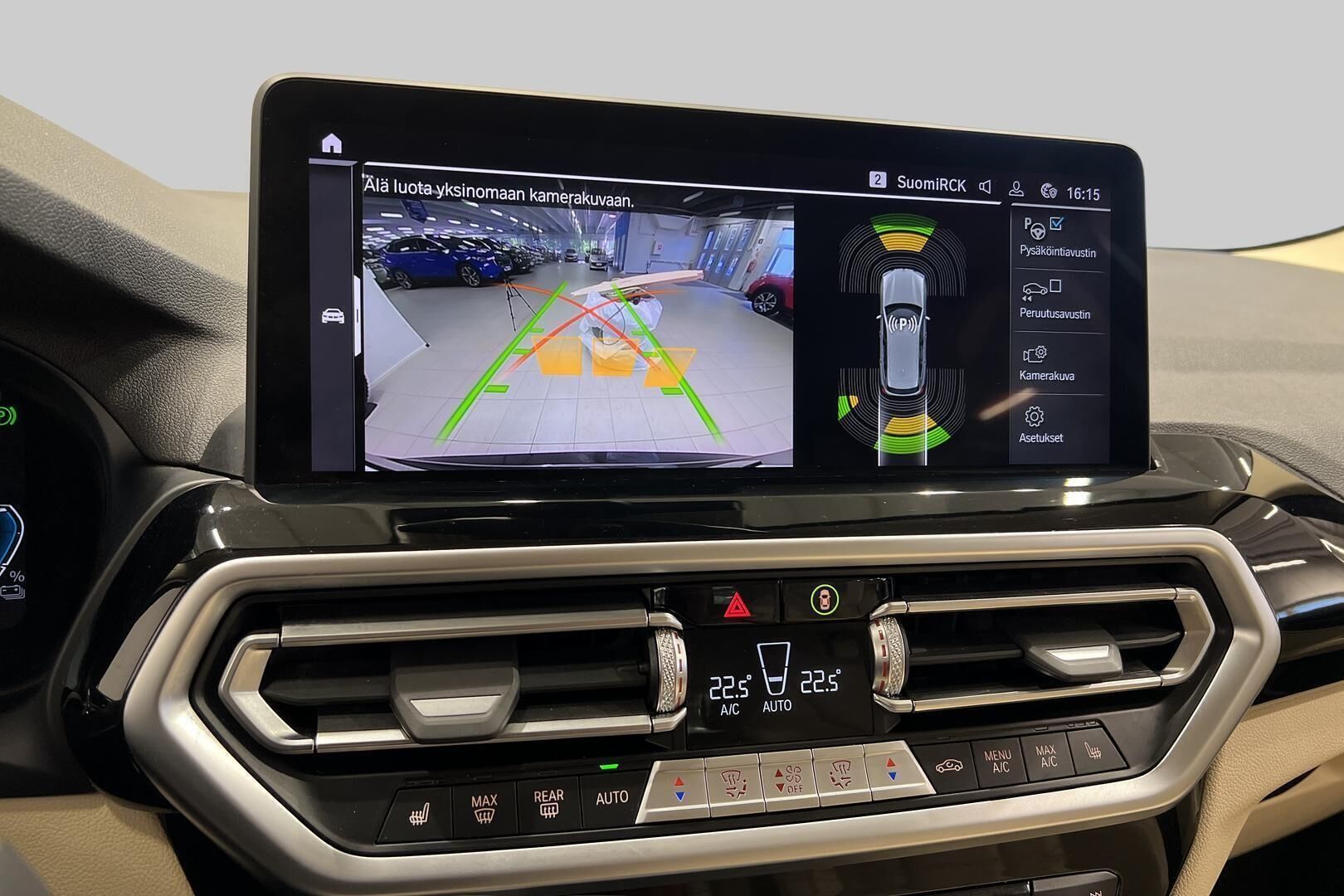 BMW X3 iso kuva 15