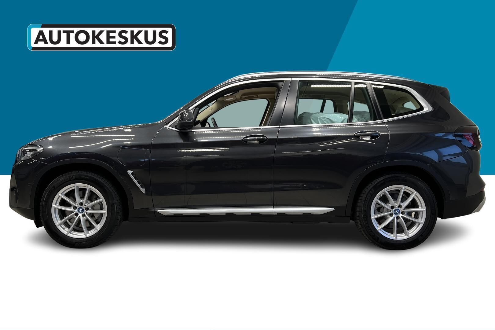 BMW X3 iso kuva 8