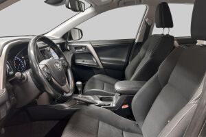 Toyota RAV4 esikatselu 8