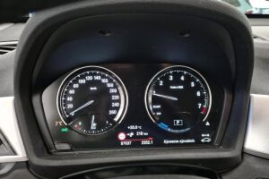 BMW X1 esikatselu 11